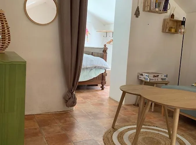 Дом отдыха Le Hameau De *